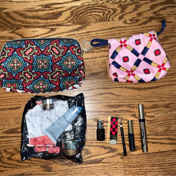 NEW Estée Lauder Makeup Bundle - Picture 3 of 12